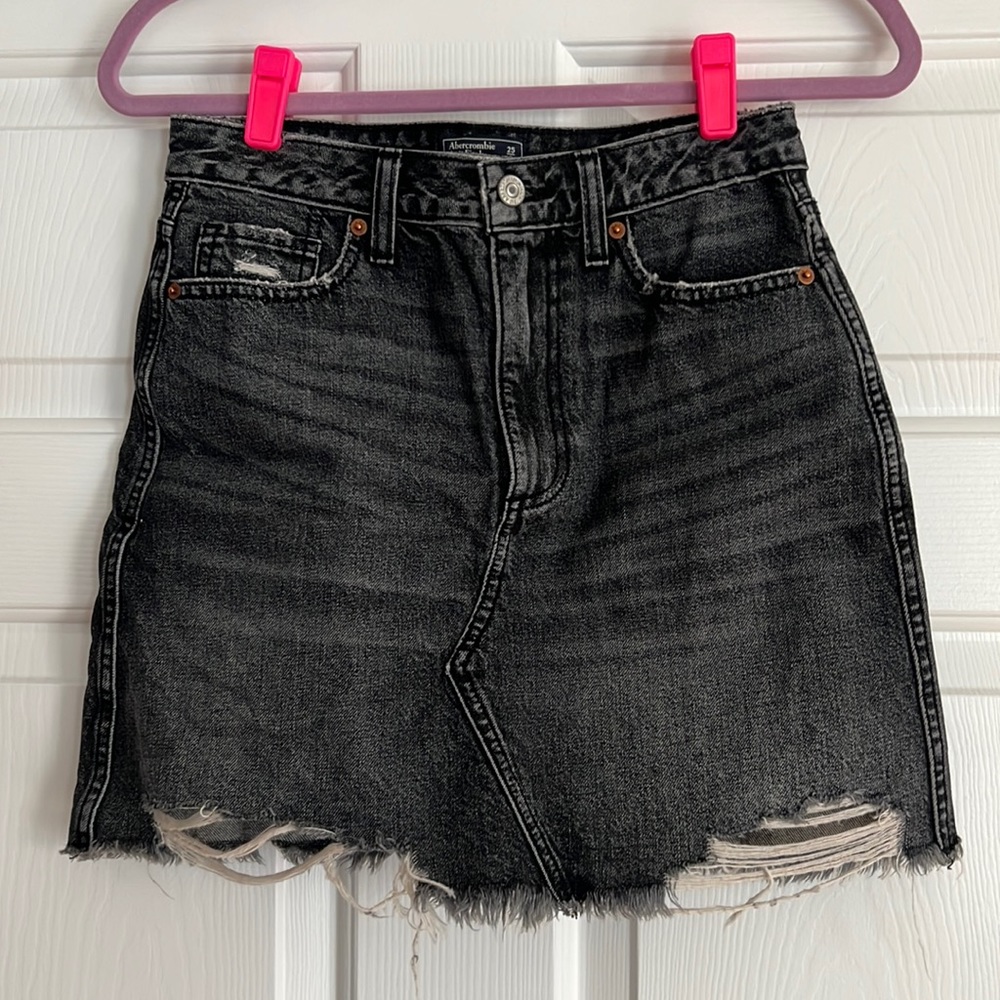 Abercrombie and Fitch black denim skirt